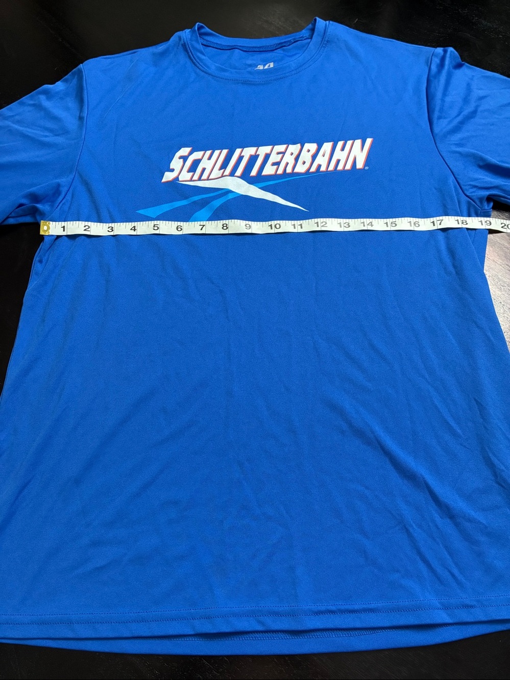 Schlitterbahn Rash Guard - Picture 3 of 11